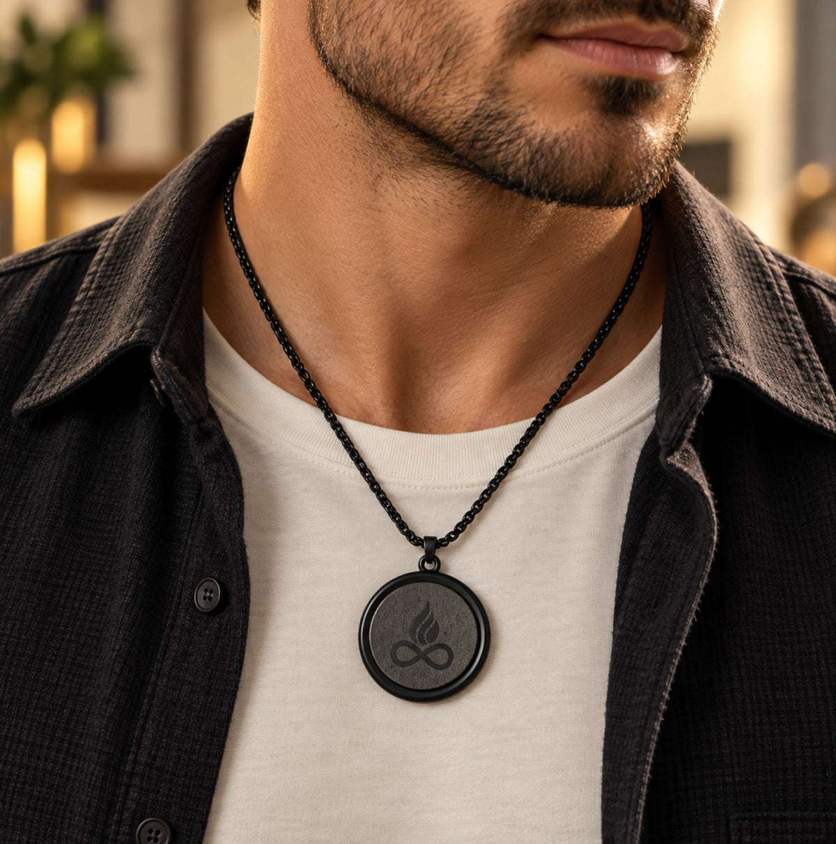 ETHERION Shield Pendant Black – Pandantiv Energetic cu rocă vulcanică